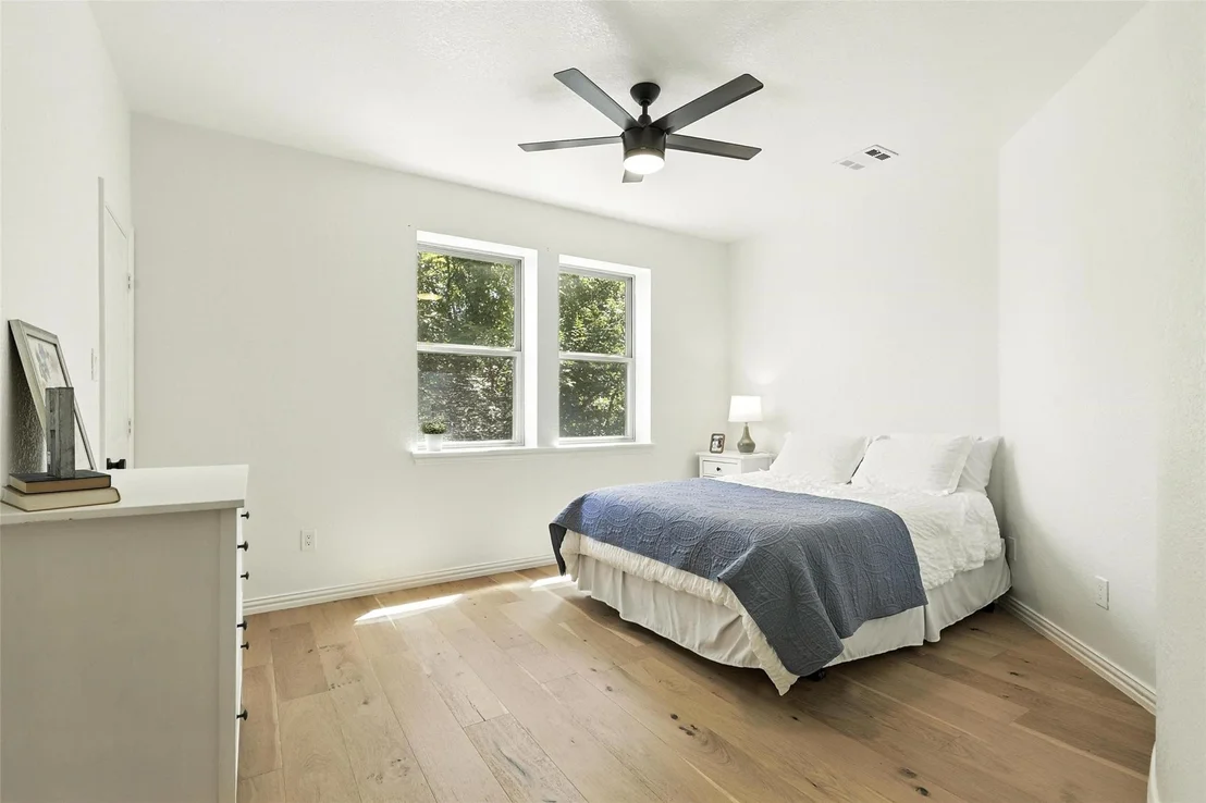 Photo of 381 Creek Bend Drive