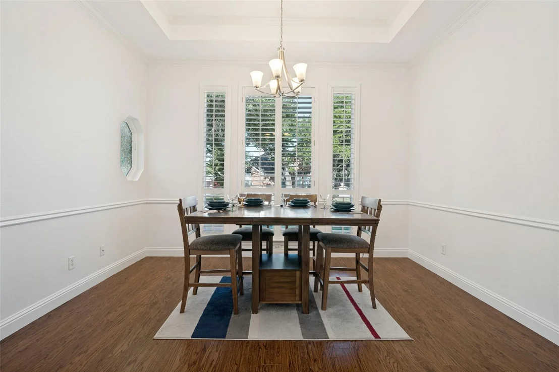 Photo of 6924 Harvey Lane