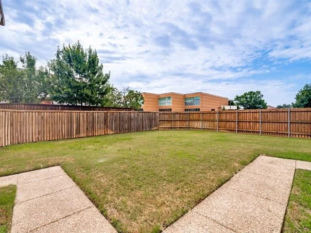 Photo of 2600 Courtside Lane
