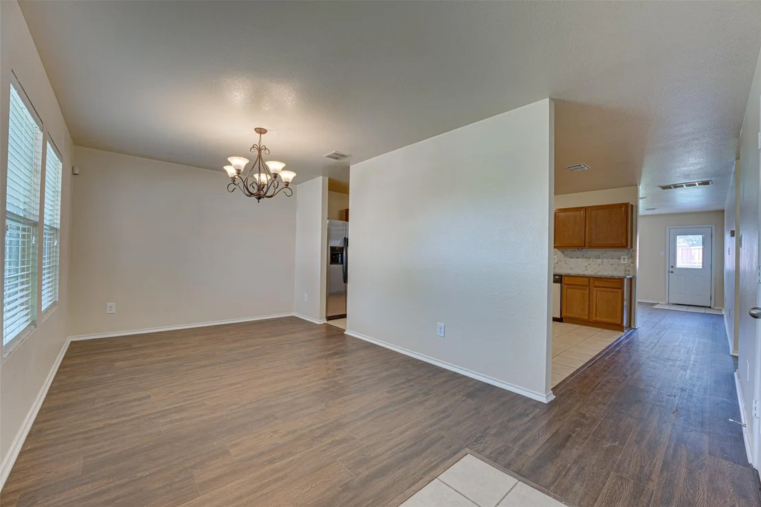 Photo of 1320 Red River Lane