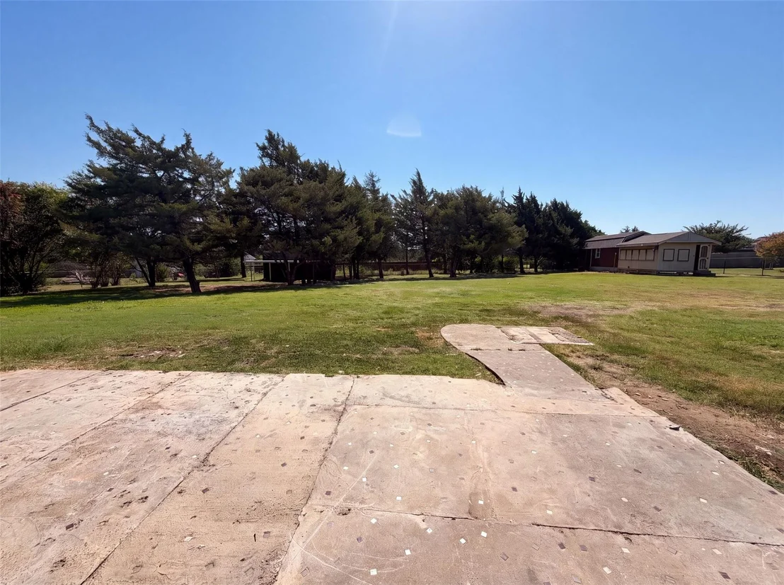 Photo of 3940 Victory Court