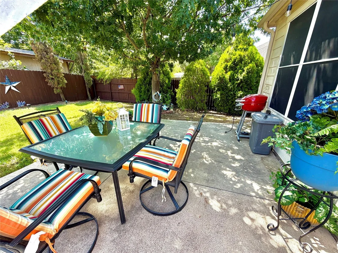 Photo of 2212 Loon Lake Road