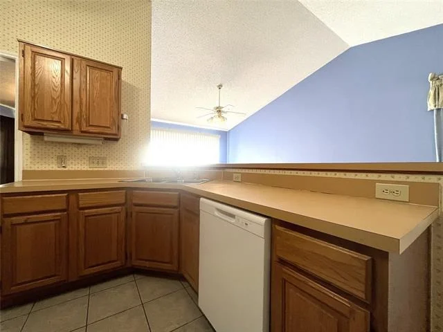Photo of 5409 Lookout Trail