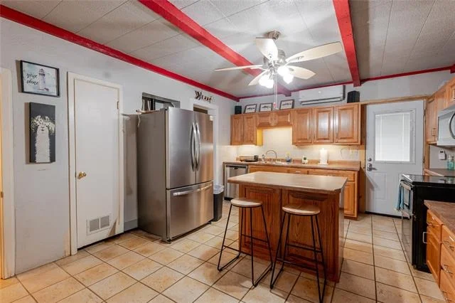 Photo of Unit 156 at 1601 Forum Circle