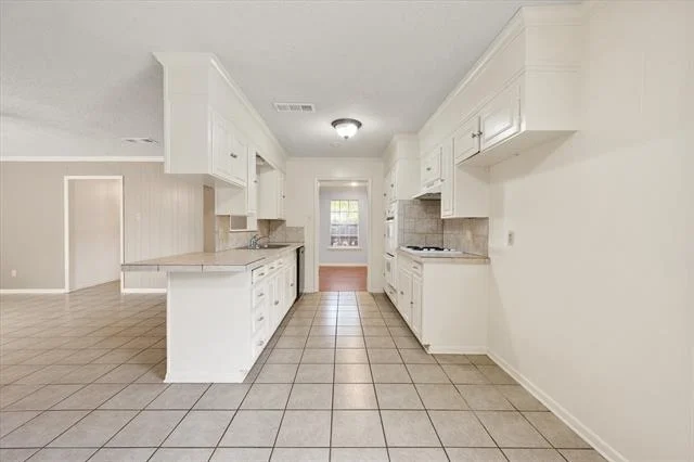 Photo of 628 Madison Drive