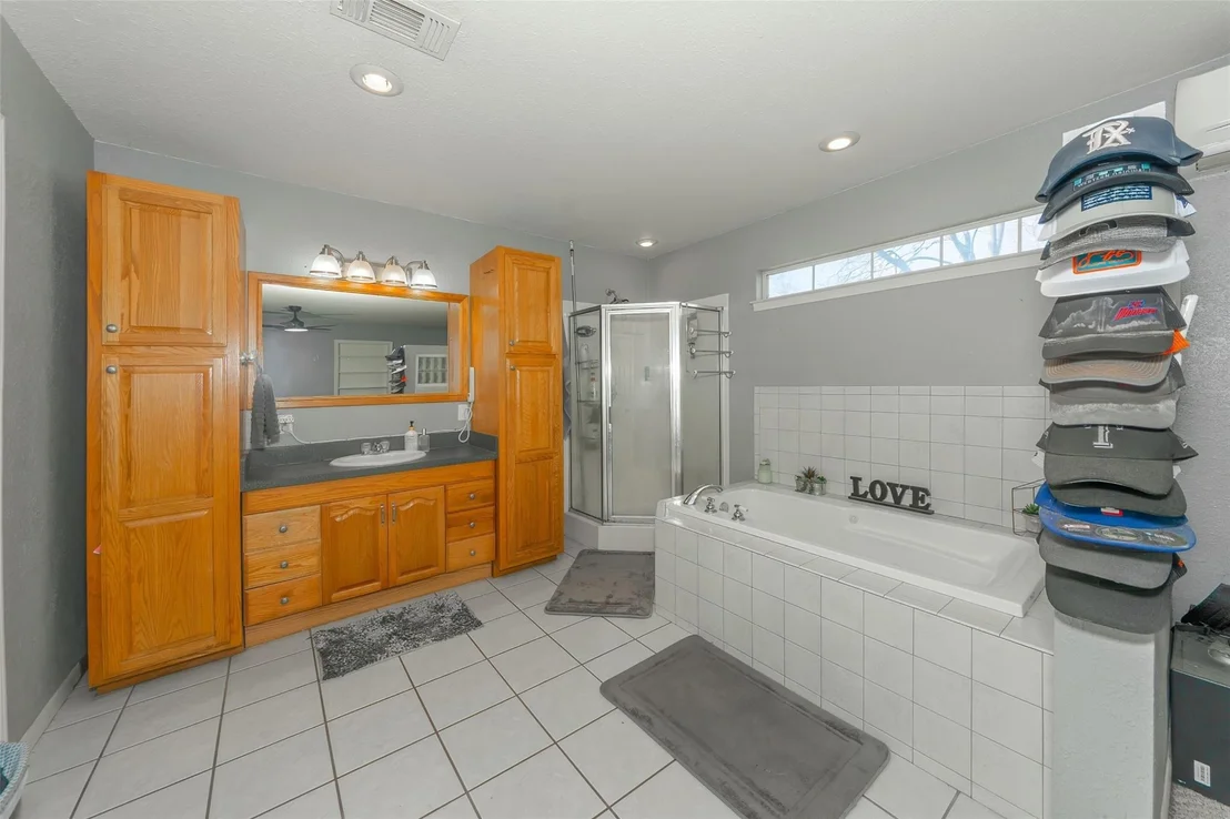 Photo of 189 Lee Boulevard
