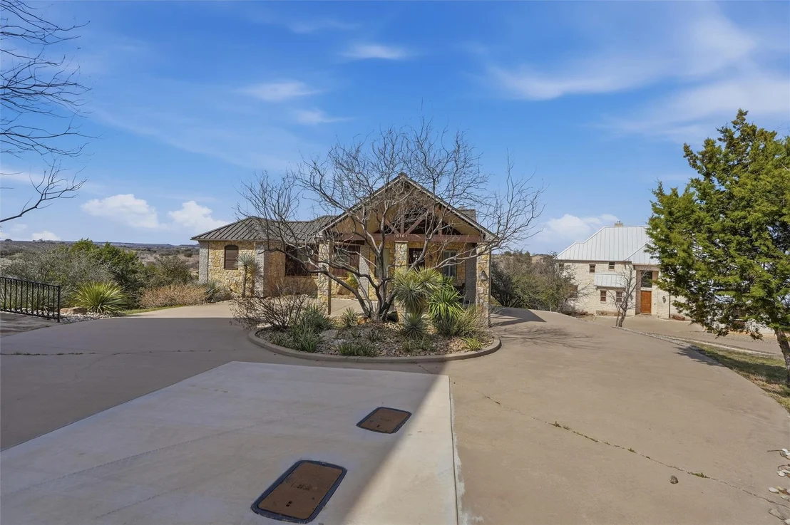 Photo of 6161 W Hells Gate Drive