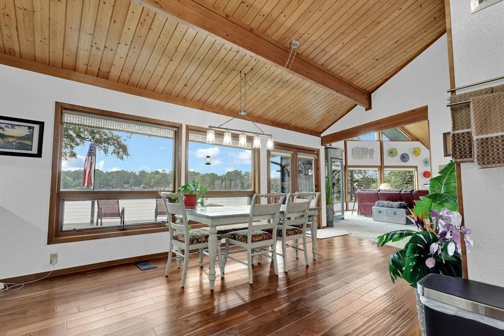 Photo of 334 Hideaway Lane Central