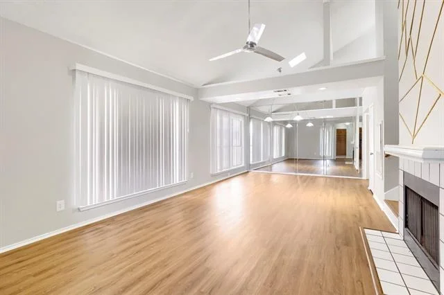 Photo of 1106 Alameda Drive