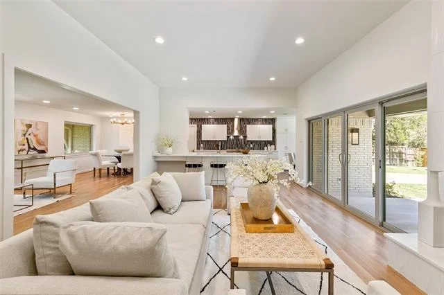 Photo of 7431 Larchview