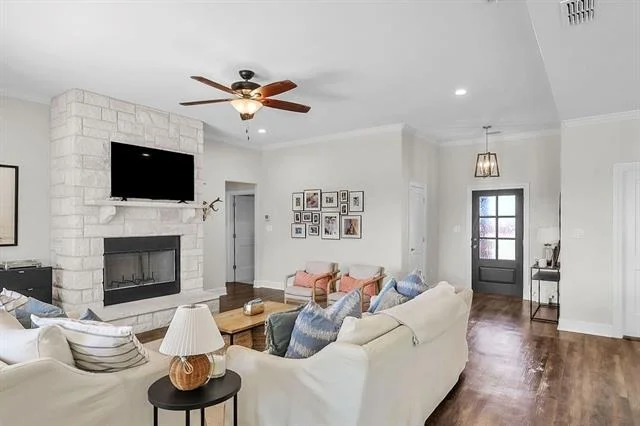 Photo of 8345 Ridge