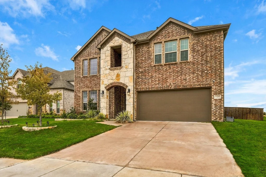 Photo of 209 Tate Lane