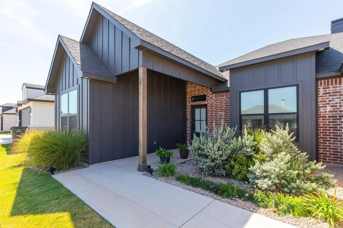 Photo of 5035 Cranbrook Drive