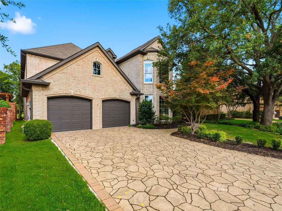 Photo of 5120 Briar Tree Drive