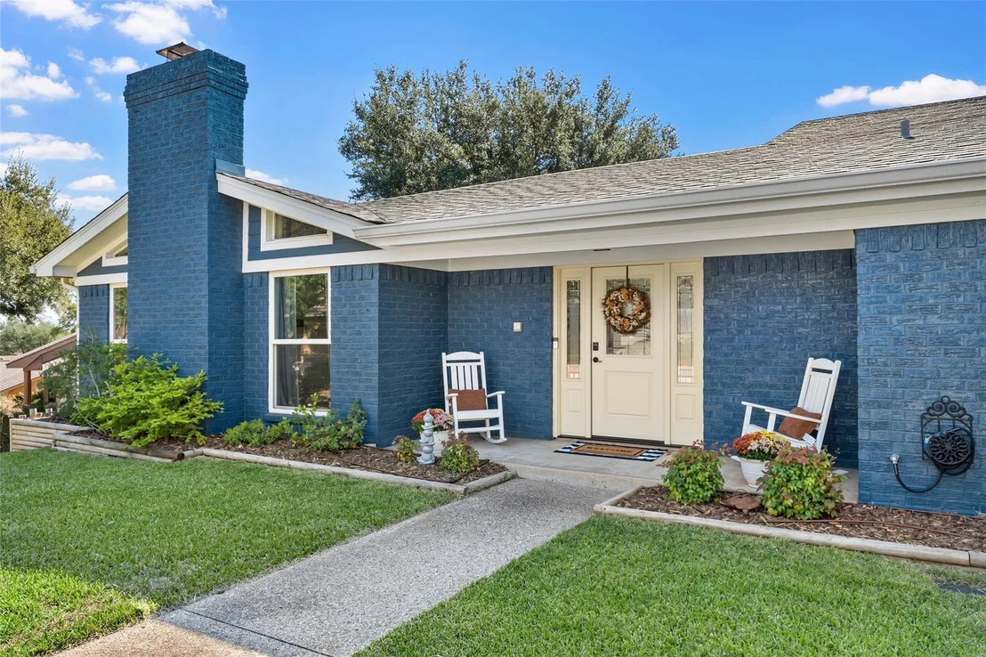 Photo of 4324 Green Point Drive