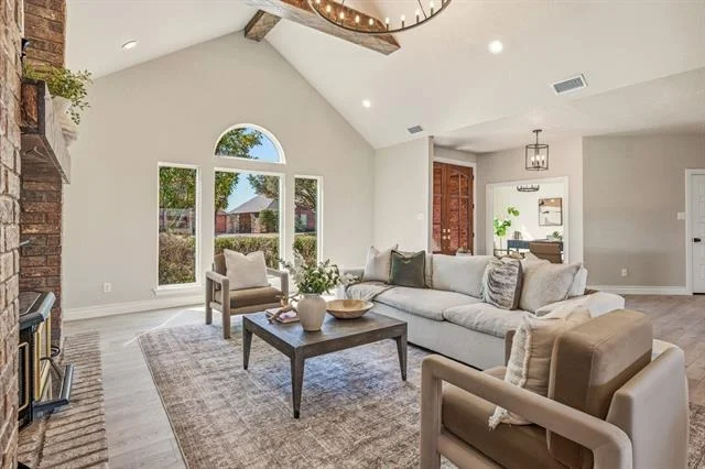 Photo of 2309 River Road