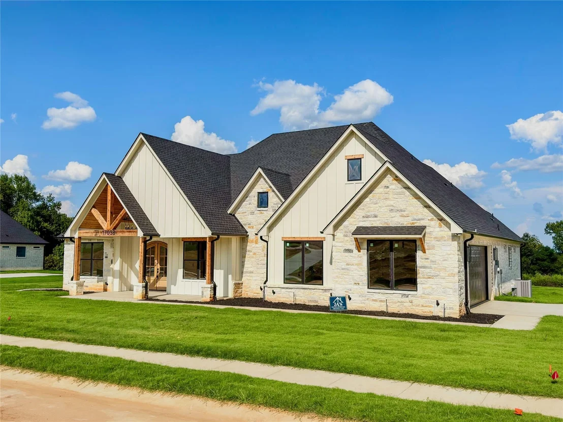 Photo of 17038 Woodcrest Circle