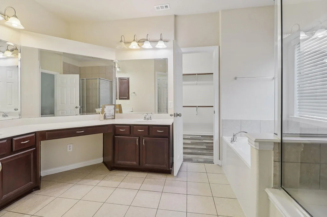 Photo of 6207 Weaver Drive