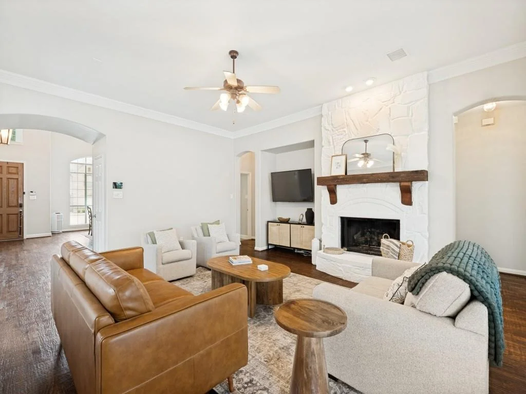 Photo of 1001 Thornapple Drive