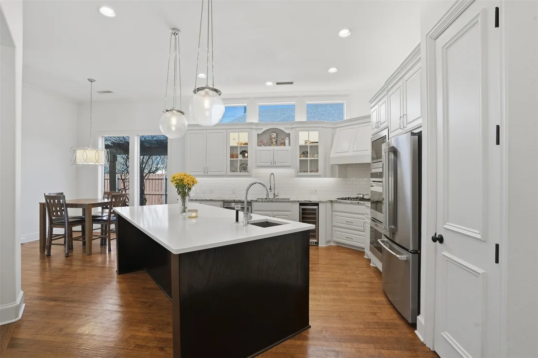 Photo of 3509 Lakebrook Drive