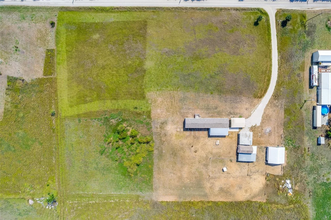 Photo of 408 County Road 4415