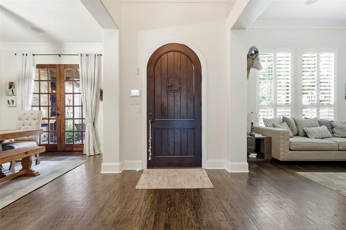 Photo of 9031 Cedar Ridge
