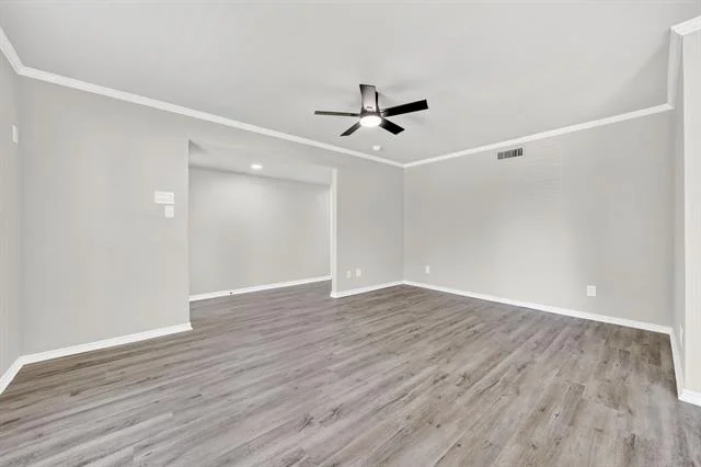 Photo of 4333 Woodbluff Drive