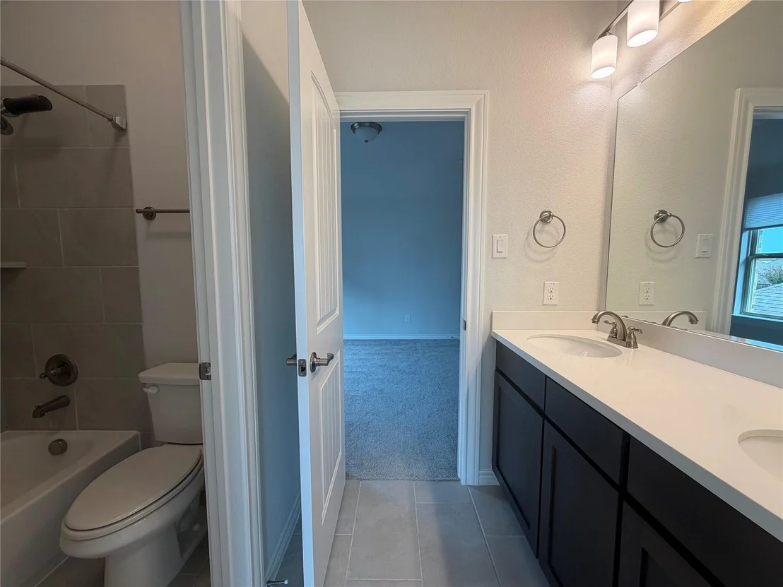Photo of 850 Elm Park Drive