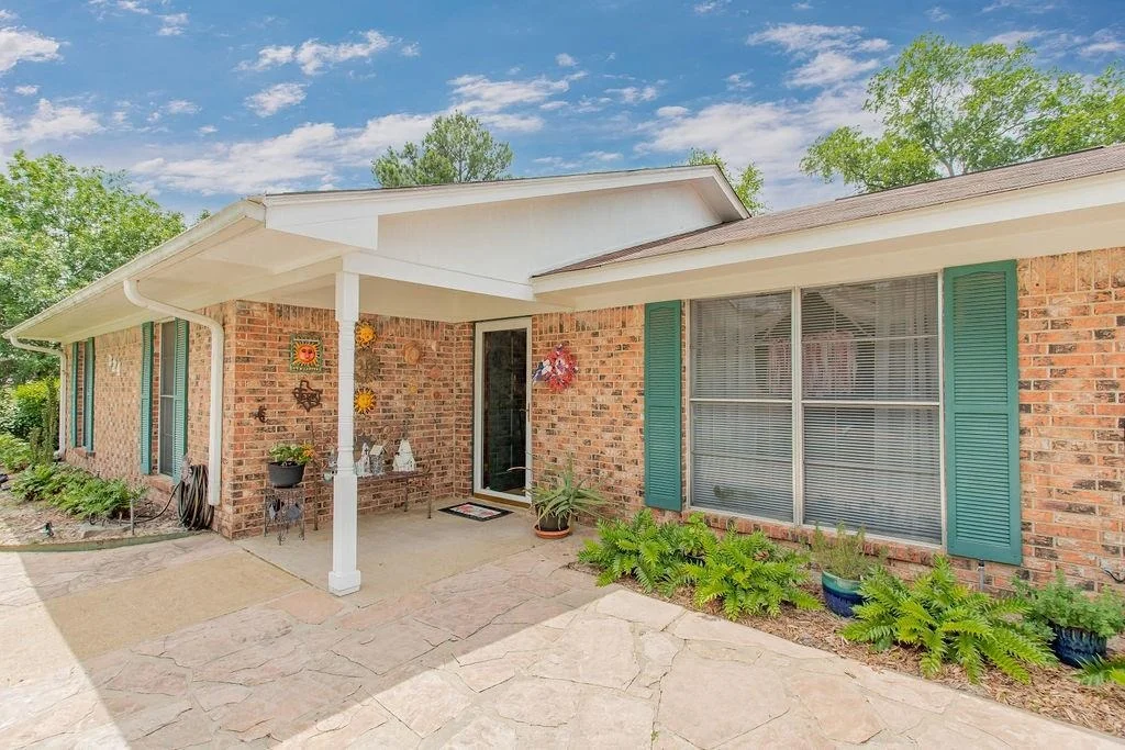 Photo of 324 Texas Drive