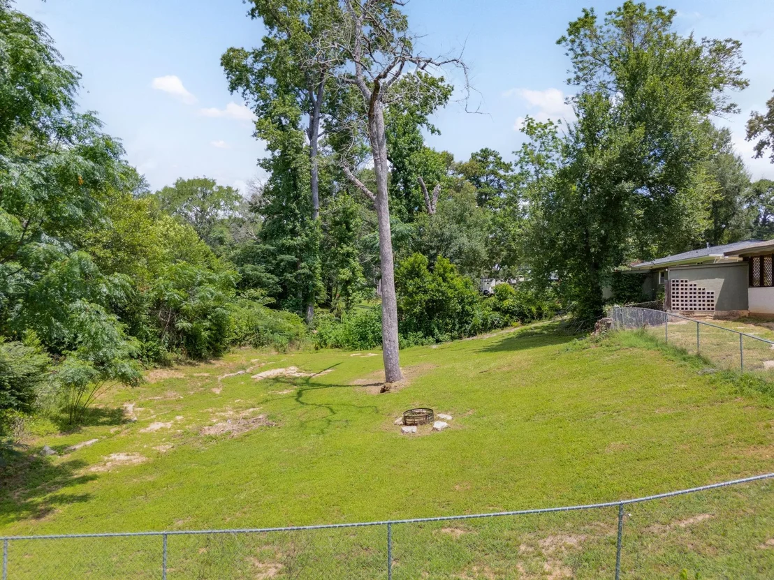 Photo of 137 Gardner Drive