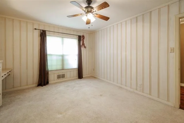 Photo of 817 Rivercrest Drive