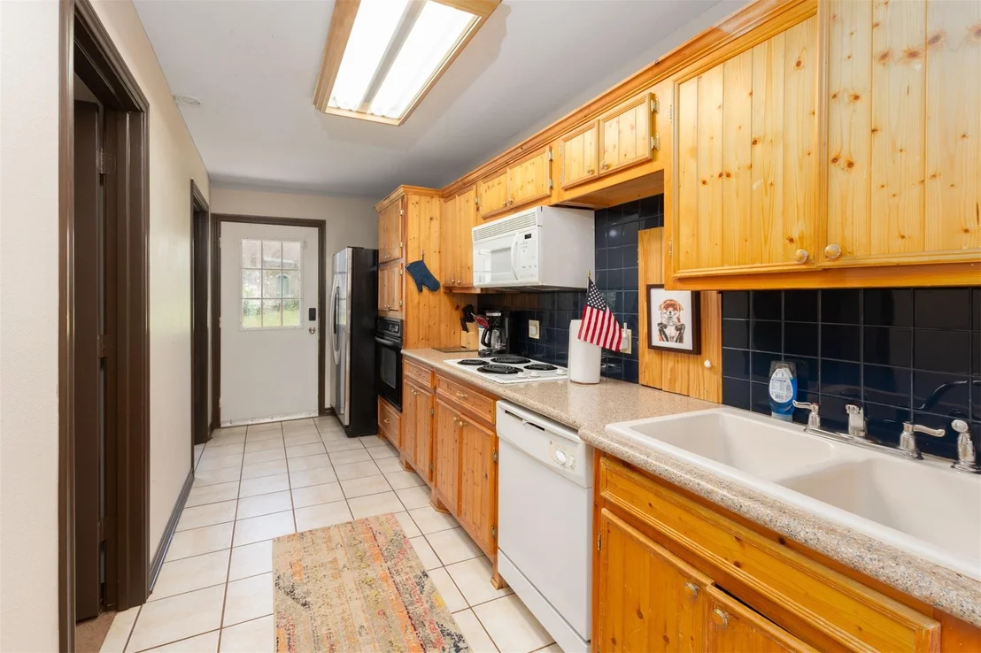 Photo of 1747 County Road 1785