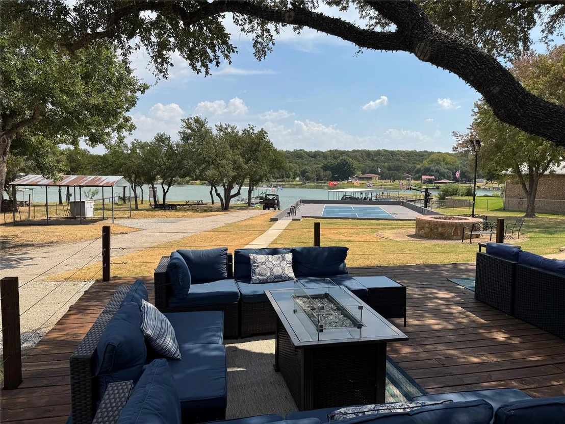Photo of 520 Deer Trail