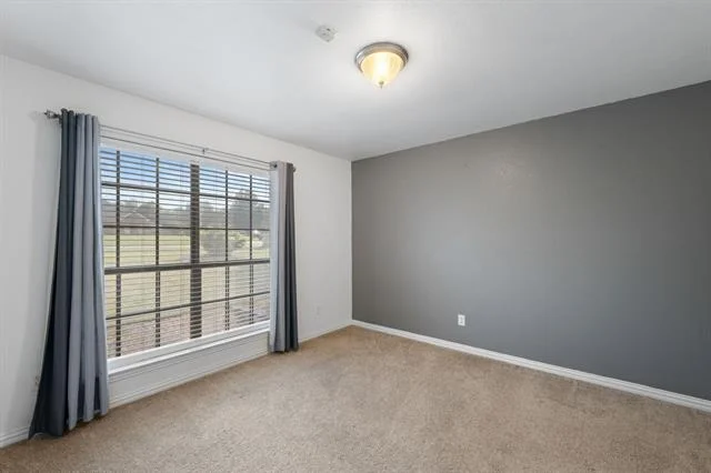 Photo of 14000 Prairie Circle