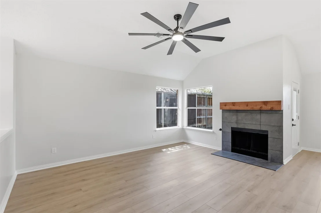 Photo of 4909 Silverweed Drive