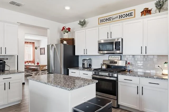 Photo of 645 Ridgeback Trail
