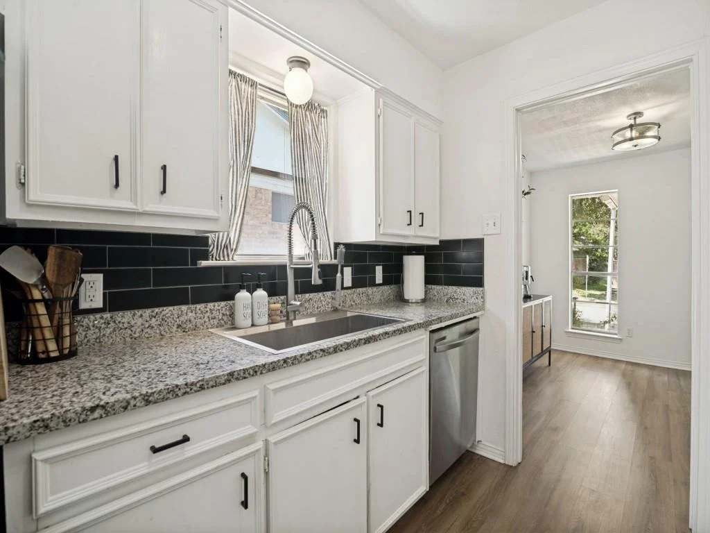 Photo of 2600 Montclair Lane