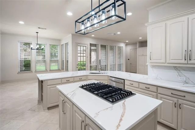 Photo of 906 Glen Rose Drive
