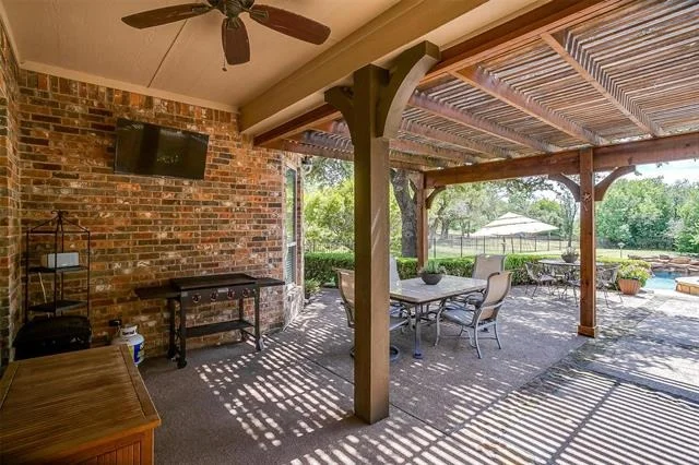 Photo of 9549 Dickson Road