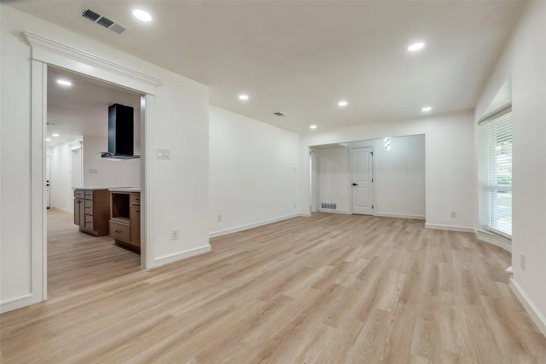 Photo of 5323 Blaney Way