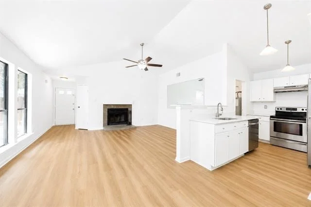 Photo of 102 Pinyon Lane