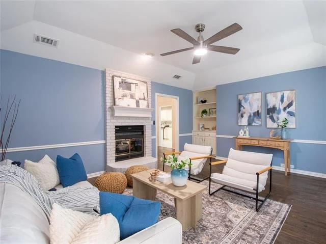 Photo of 903 Meadow Creek Drive