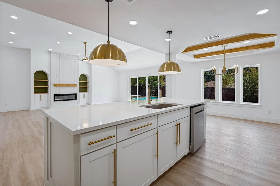 Photo of 338 Mantlebrook Drive