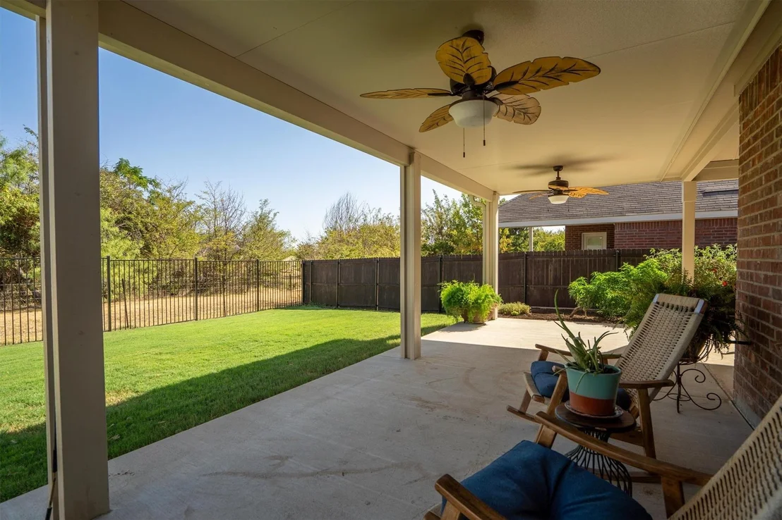 Photo of 6424 Roaring Creek