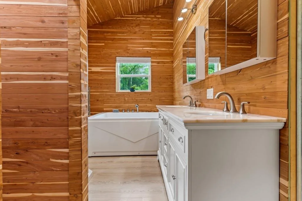 Photo of 1129 Holly Road