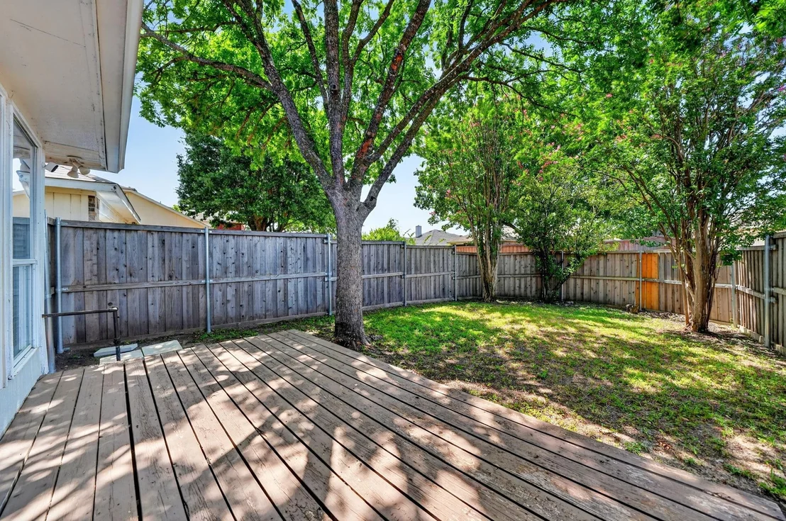 Photo of 7606 Harbor Drive