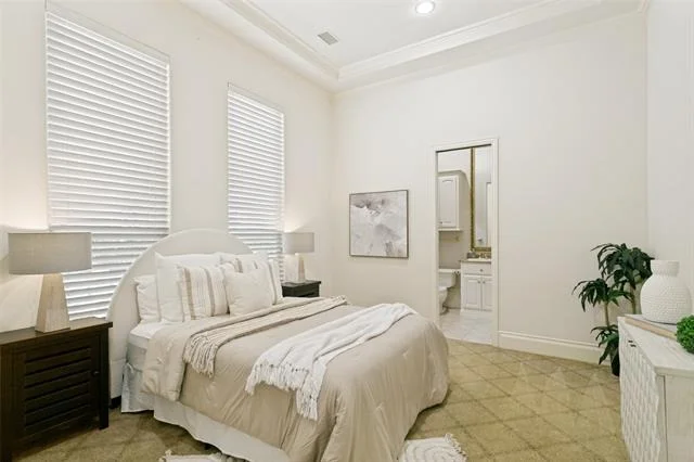 Photo of 5864 Arrowhead Drive