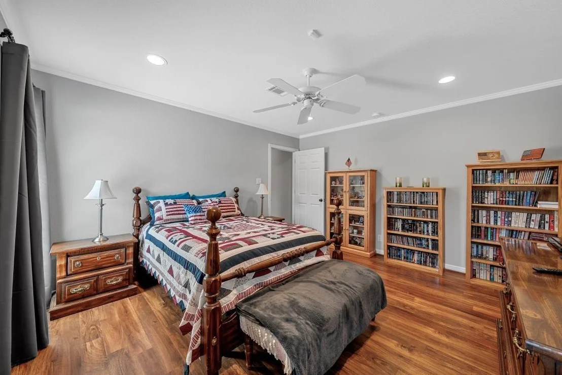 Photo of 2324 Paddington Way
