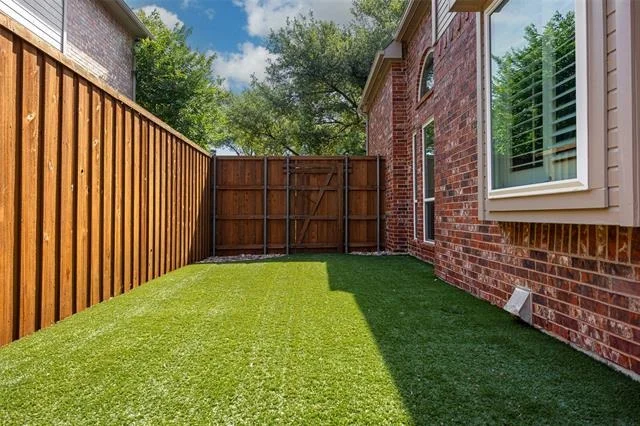 Photo of 2805 Harkness Drive