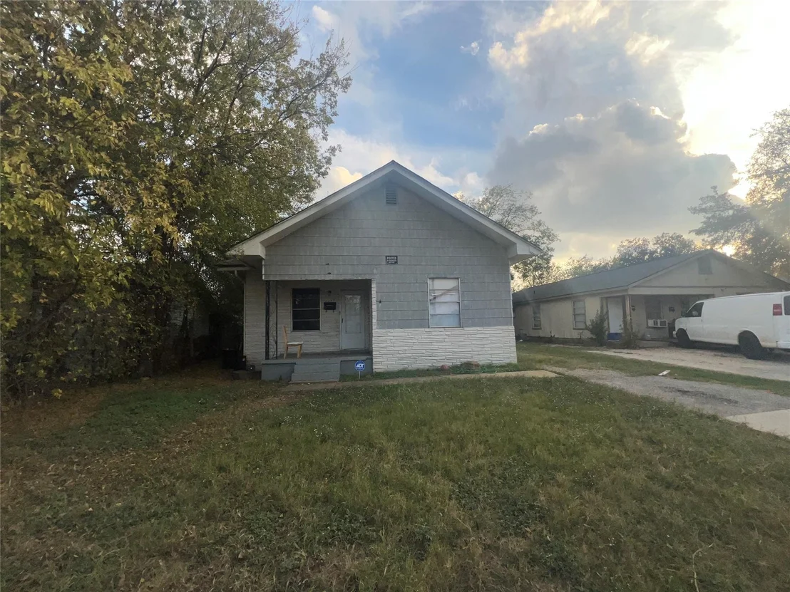 Photo of 1217 High Street